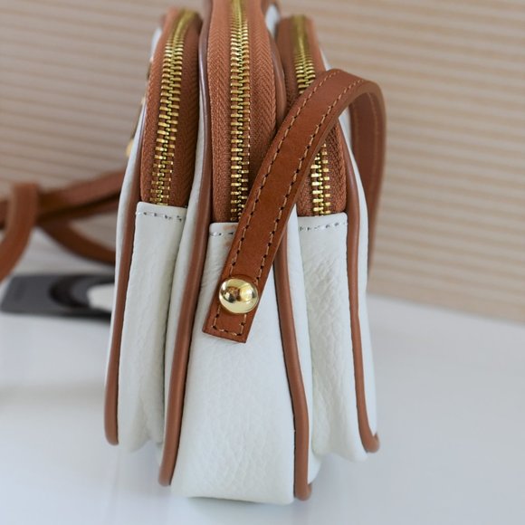 NEW! VALENTINA Made In Italy Leather Crossbody - Picture 8 of 8